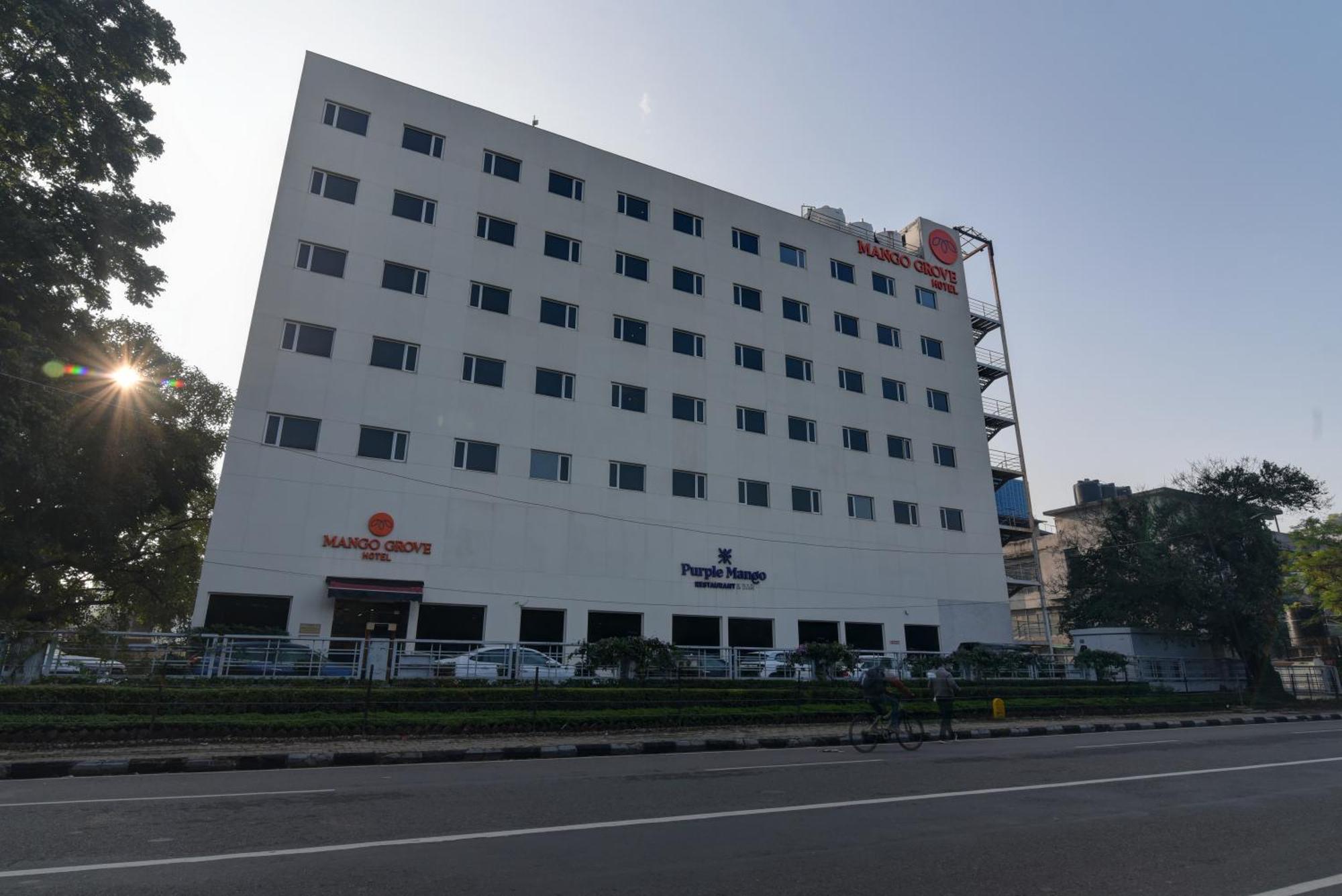 Mango Grove Hotel Chandigarh Exterior photo
